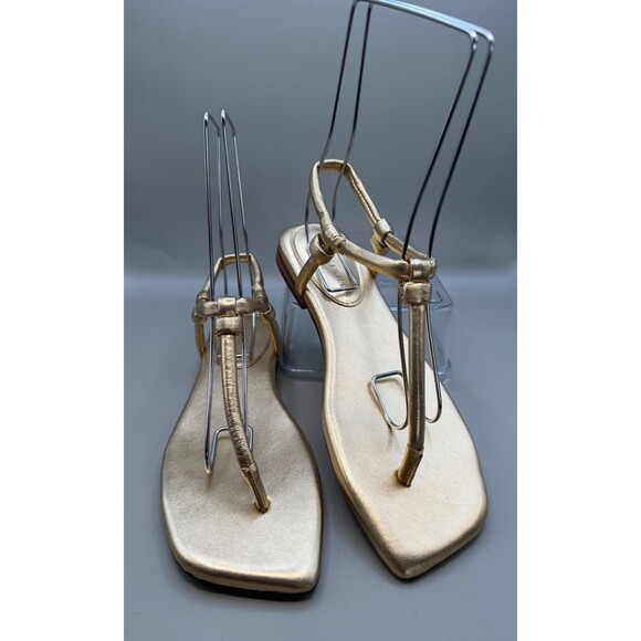 Marc Fisher LTD Maycee Womens Thong Gold Leather Size 6.5 Open Toe Casual - Picture 1 of 7